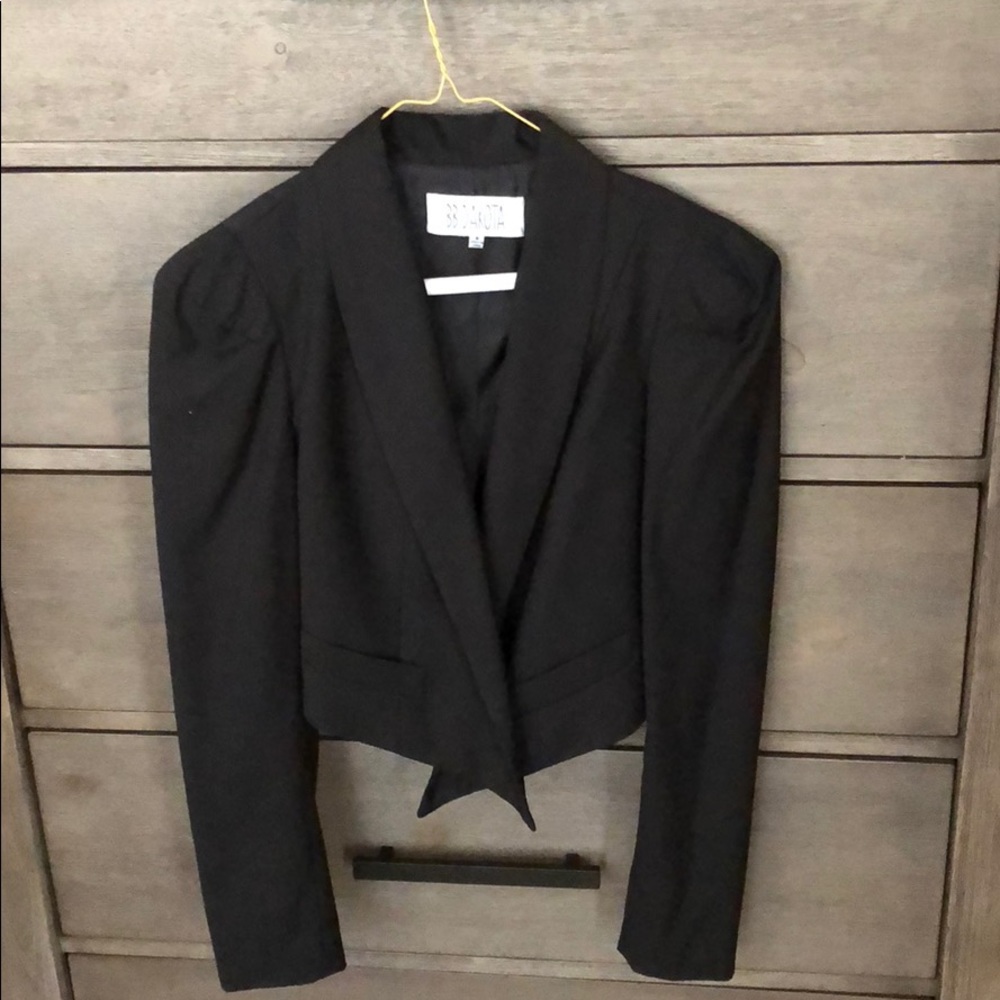 BB Dakota Blazer
